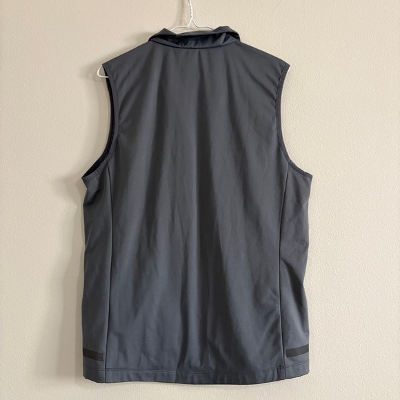 Asics Men's Performance INSULATED VEST Silver/Gray Size Small - Down / Fleece - Picture 6 of 9
